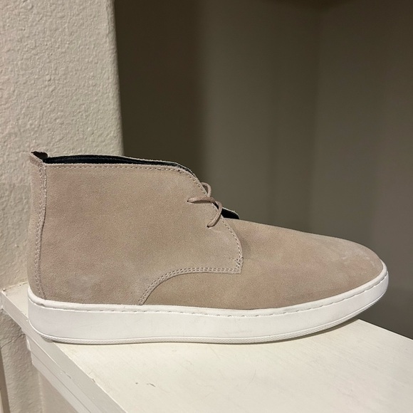 Abound Nordstrom Suede Chukka Boot 2-Eye Lace Up Men's 7M Beige Tried On - Picture 2 of 10